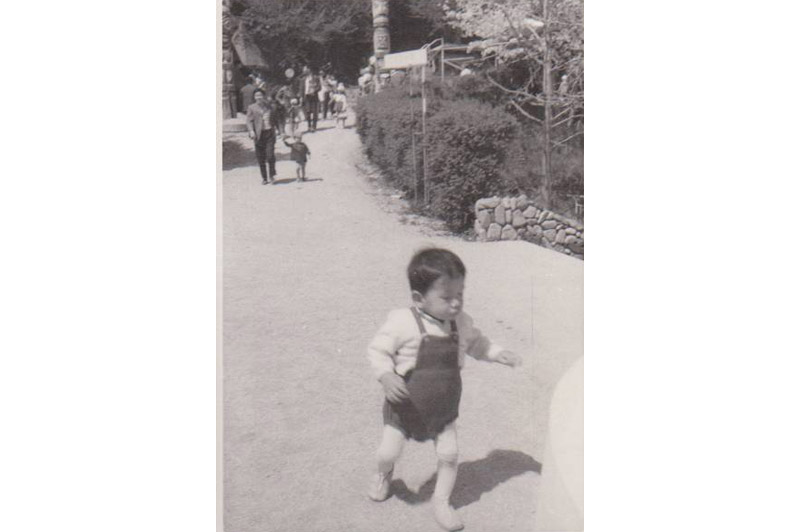 走る子供（昭和44年頃）